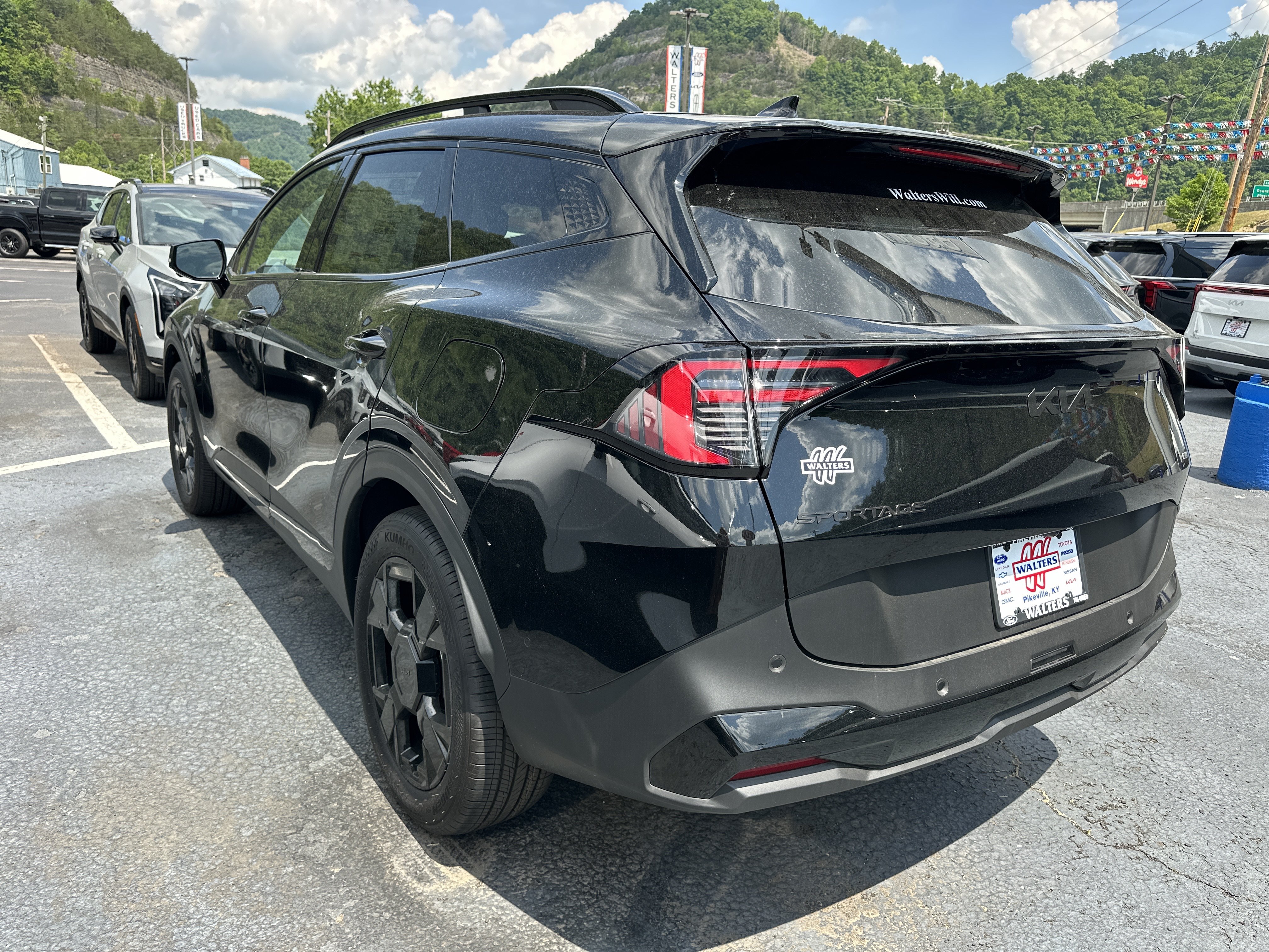 New 2026 Kia Sportage X-Line w/ X-Line Technology Package AWD/4WD image 4