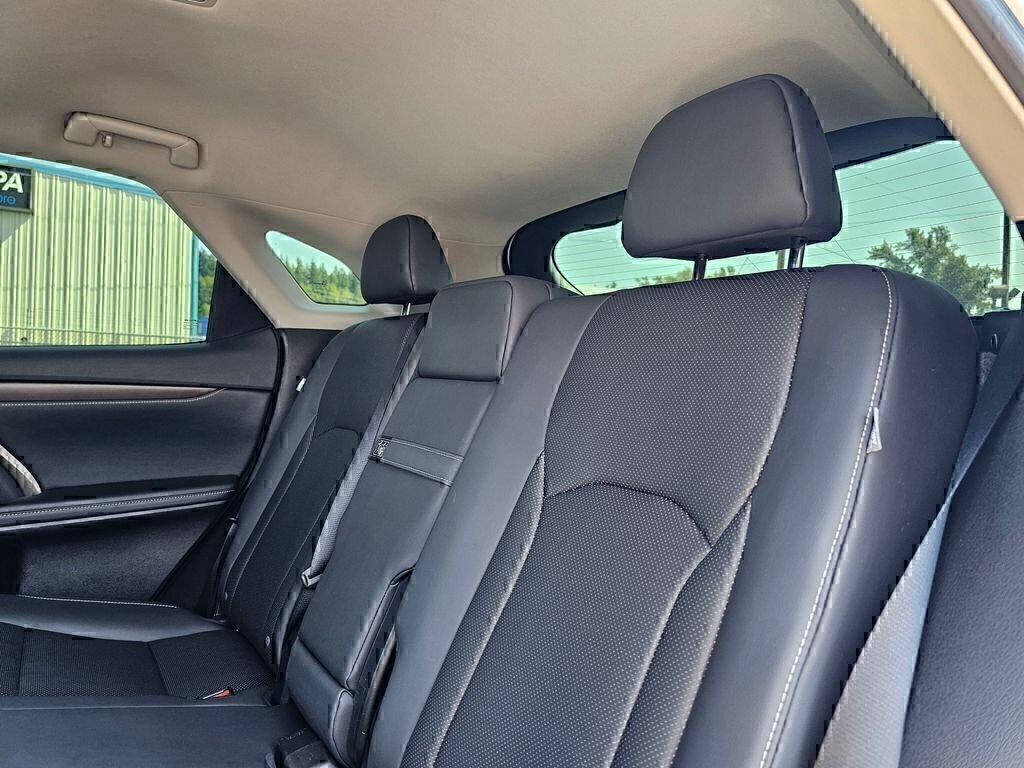 Used 2022 Lexus RX 450h AWD w/ Premium Package image 18