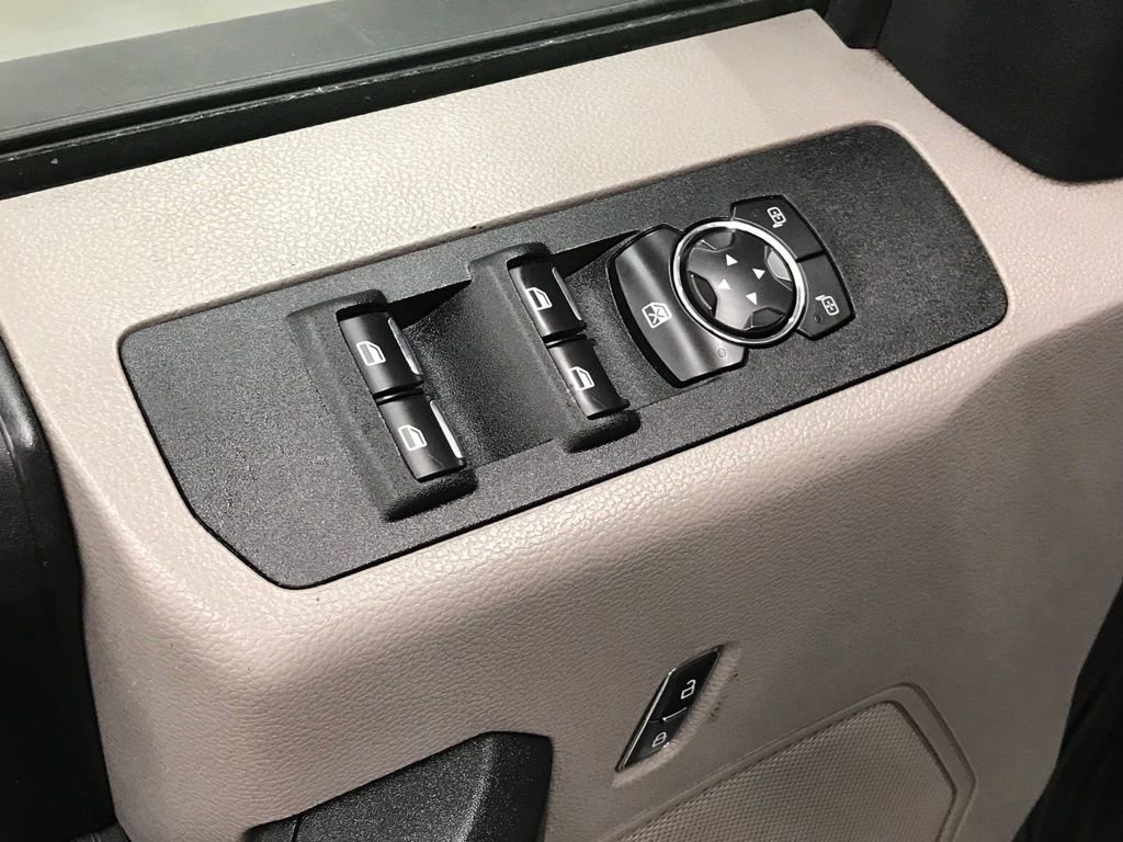 Used 2020 Ford F250 XL w/ Power Equipment Group image 10