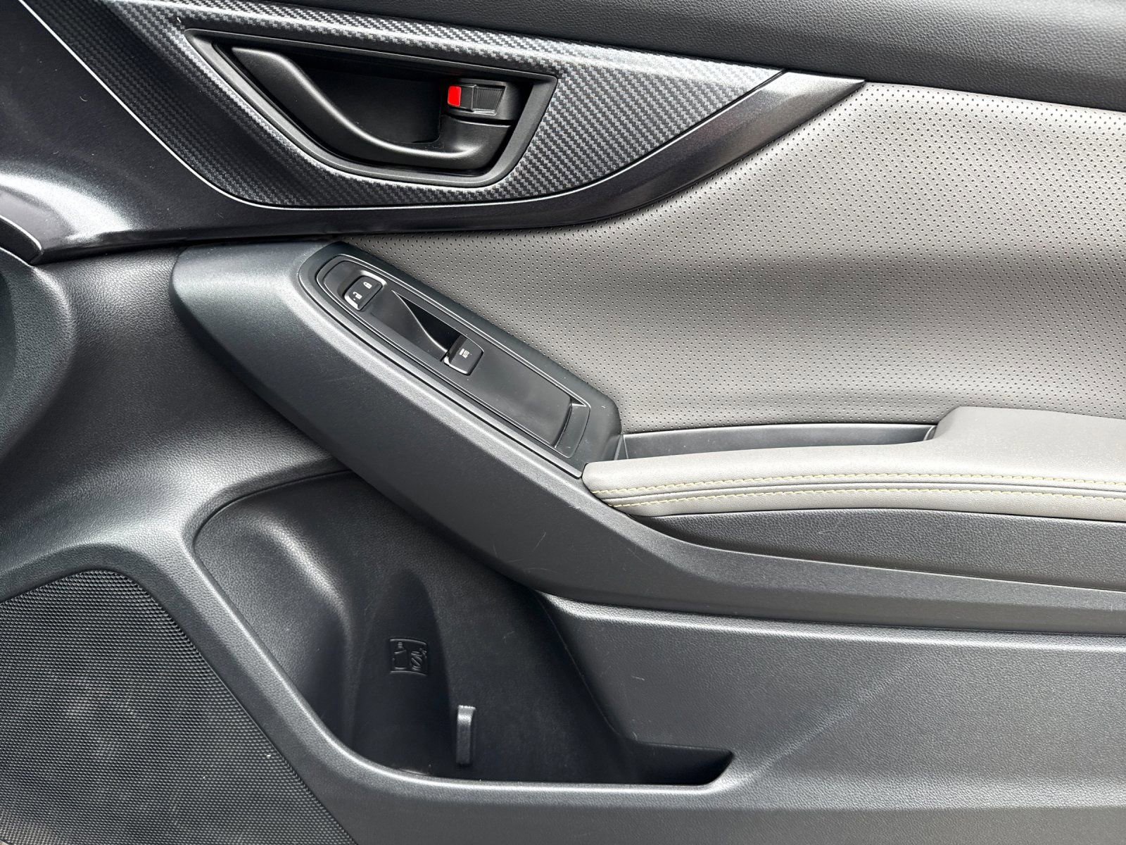 Used 2022 Subaru Crosstrek 2.5i Sport w/ Moonroof Package image 18