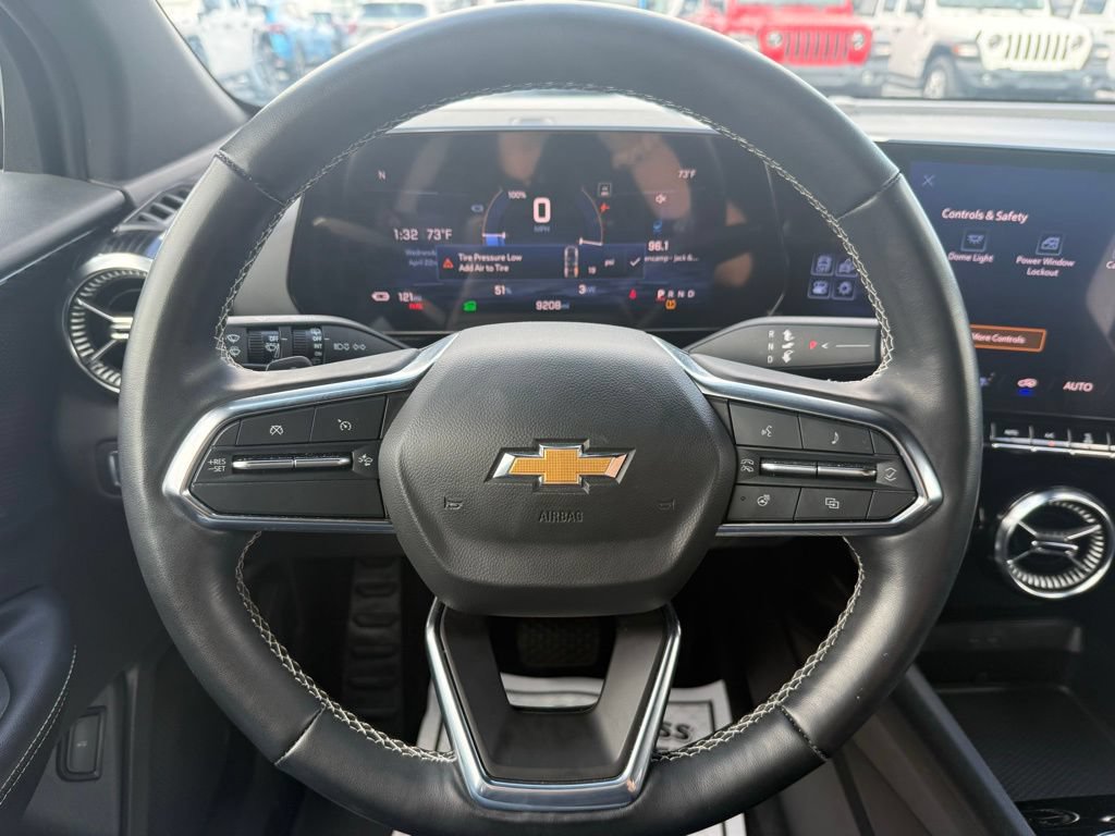 Used 2024 Chevrolet Blazer EV LT AWD/4WD image 30