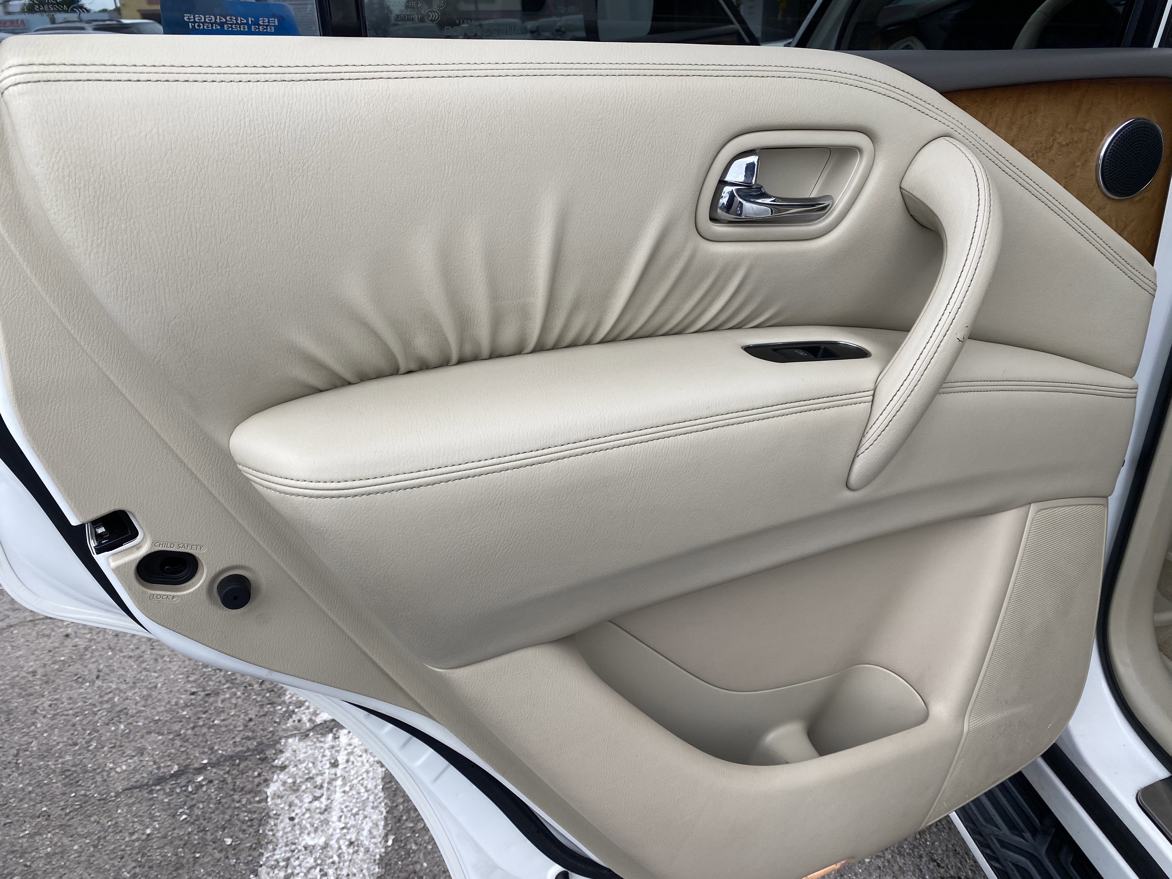 Used 2011 INFINITI QX56 2WD w/ Theater Pkg image 13