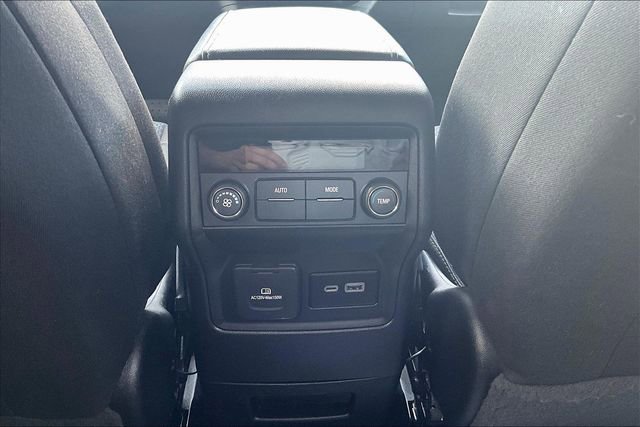 Used 2020 GMC Acadia SLE w/ Driver Convenience Package FWD image 11