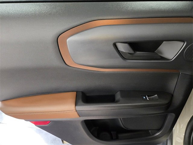 Used 2024 Ford Bronco Sport Outer Banks w/ Tech Package image 18