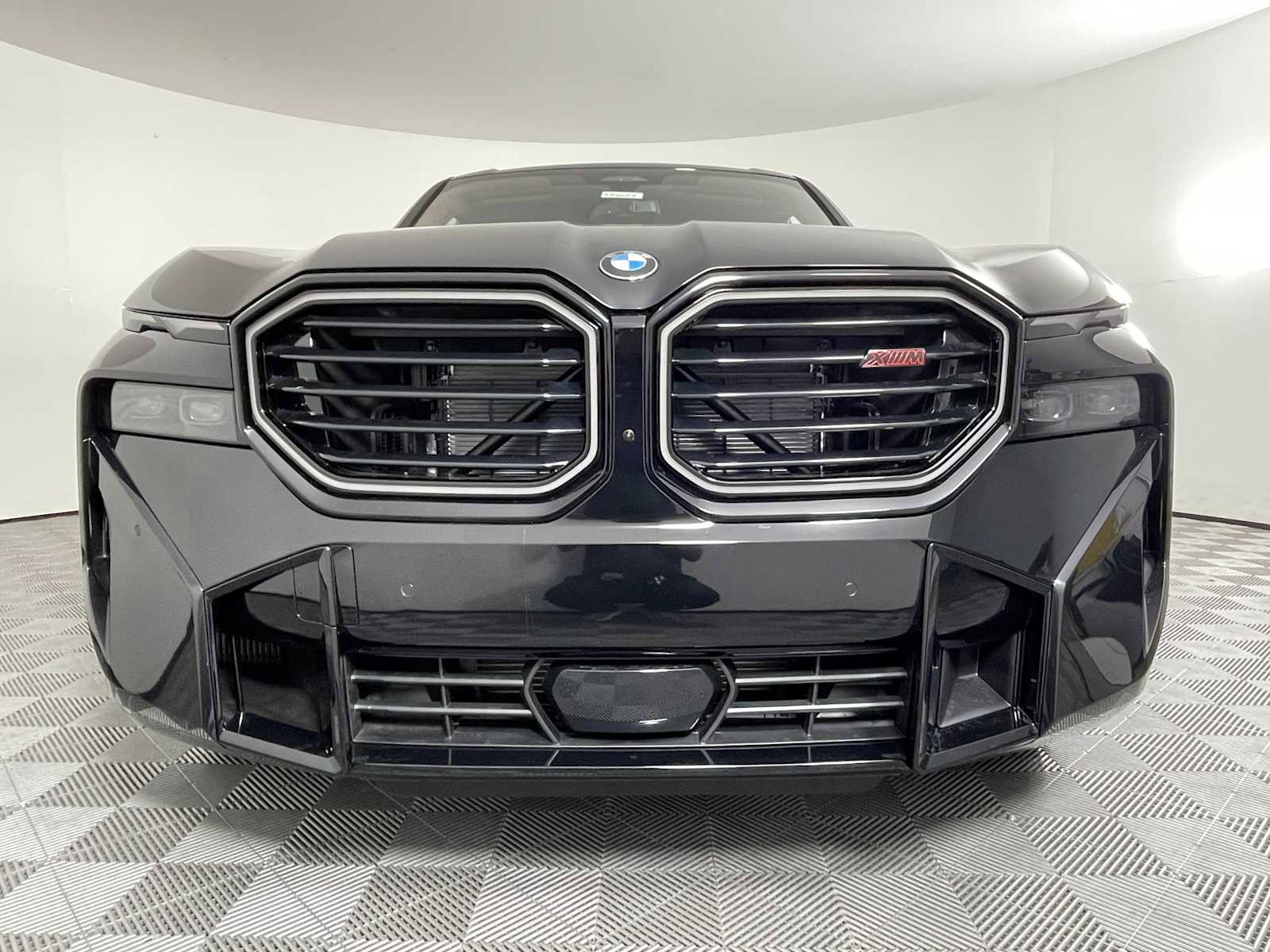 New 2026 BMW XM Label Red image 5