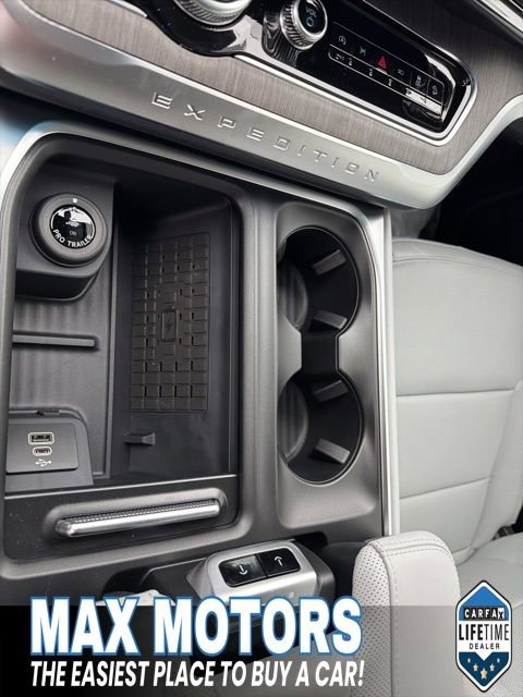 New 2025 Ford Expedition Platinum w/ Platinum Ultimate Package image 33