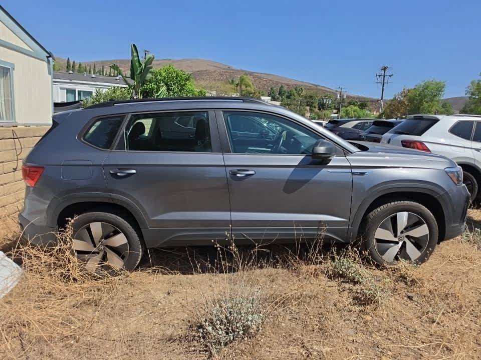 Used 2024 Volkswagen Taos S AWD/4WD image 7