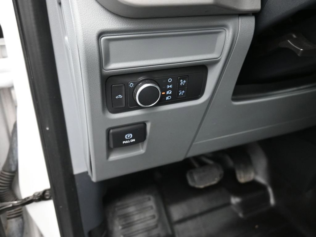 Used 2022 Ford F150 XL w/ Equipment Group 101A High RWD image 13