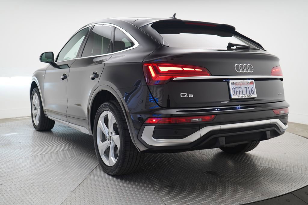 Used 2023 Audi Q5 2.0T Premium w/ Convenience Package image 3