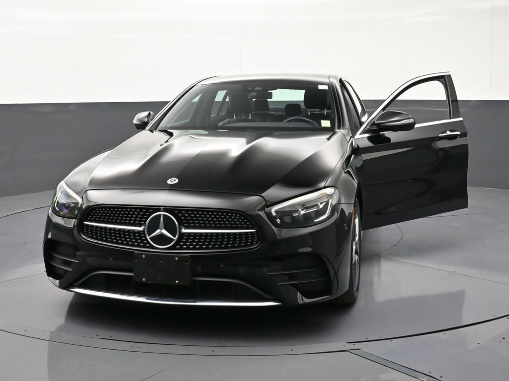 Used 2022 Mercedes-Benz E 350 4MATIC Sedan image 8