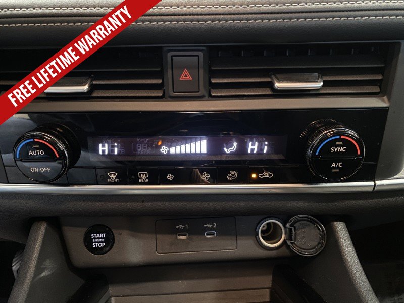 Used 2025 Nissan Rogue SV FWD image 34