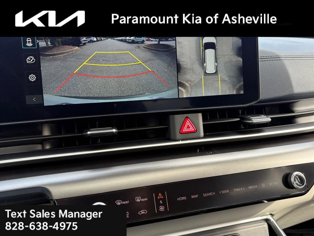 New 2026 Kia Carnival SX w/ SX Dark Edition Package image 10