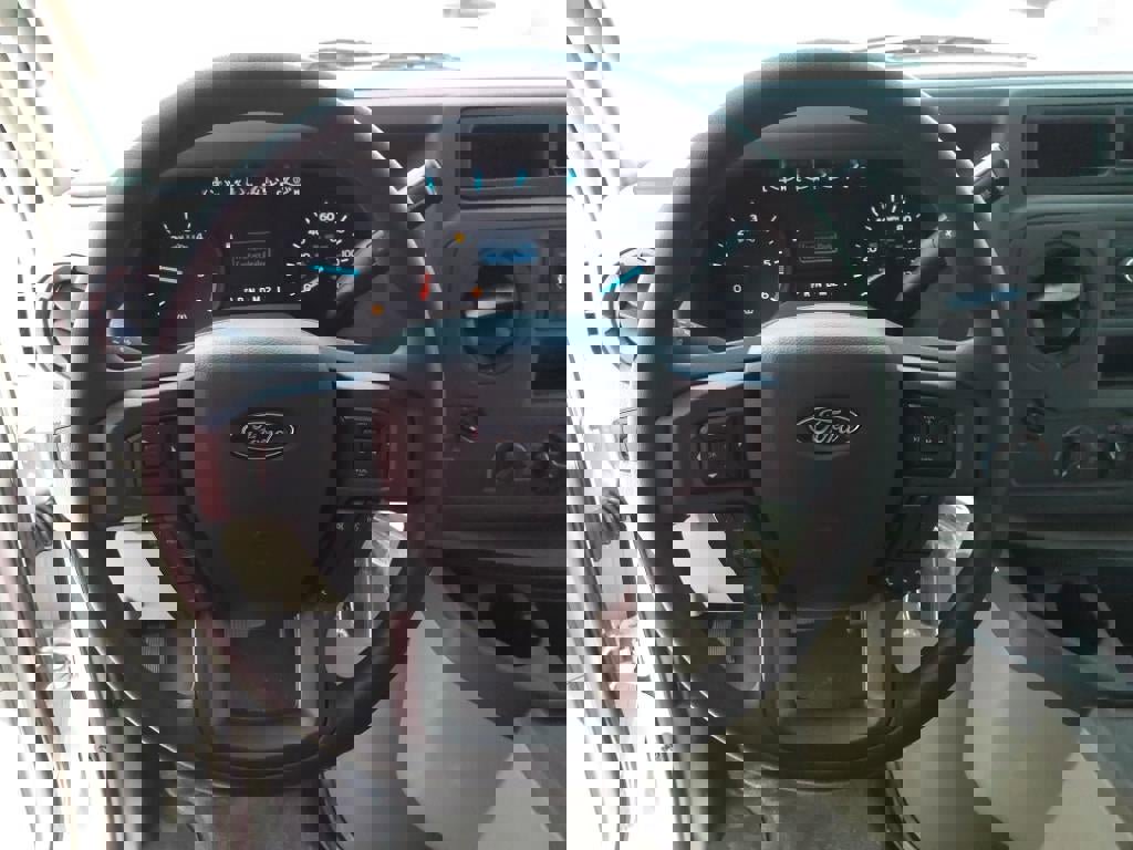 New 2025 Ford E-350 and Econoline 350 Super Duty w/ Power Equipment Group image 12