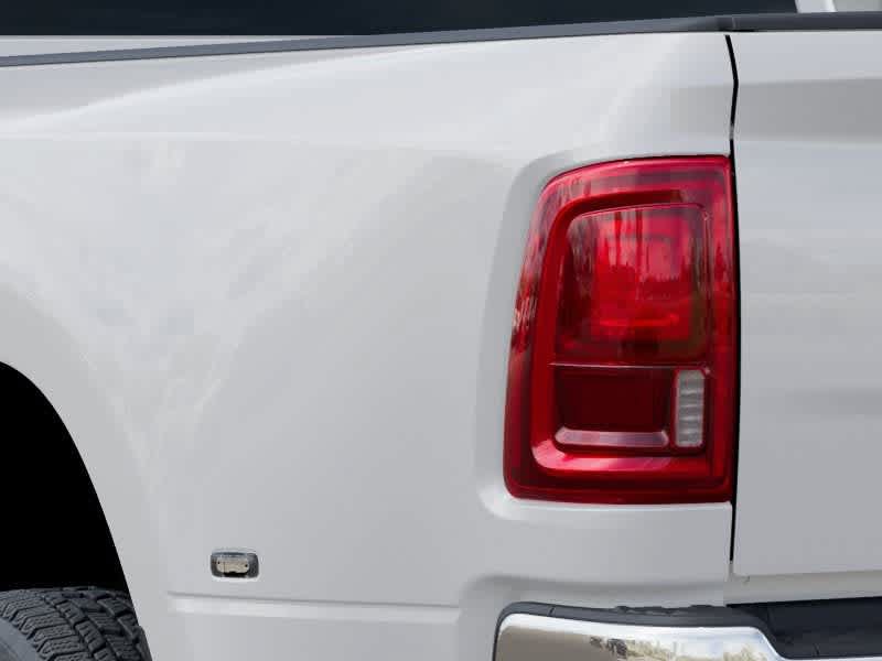 New 2026 RAM 3500 Tradesman AWD/4WD image 9