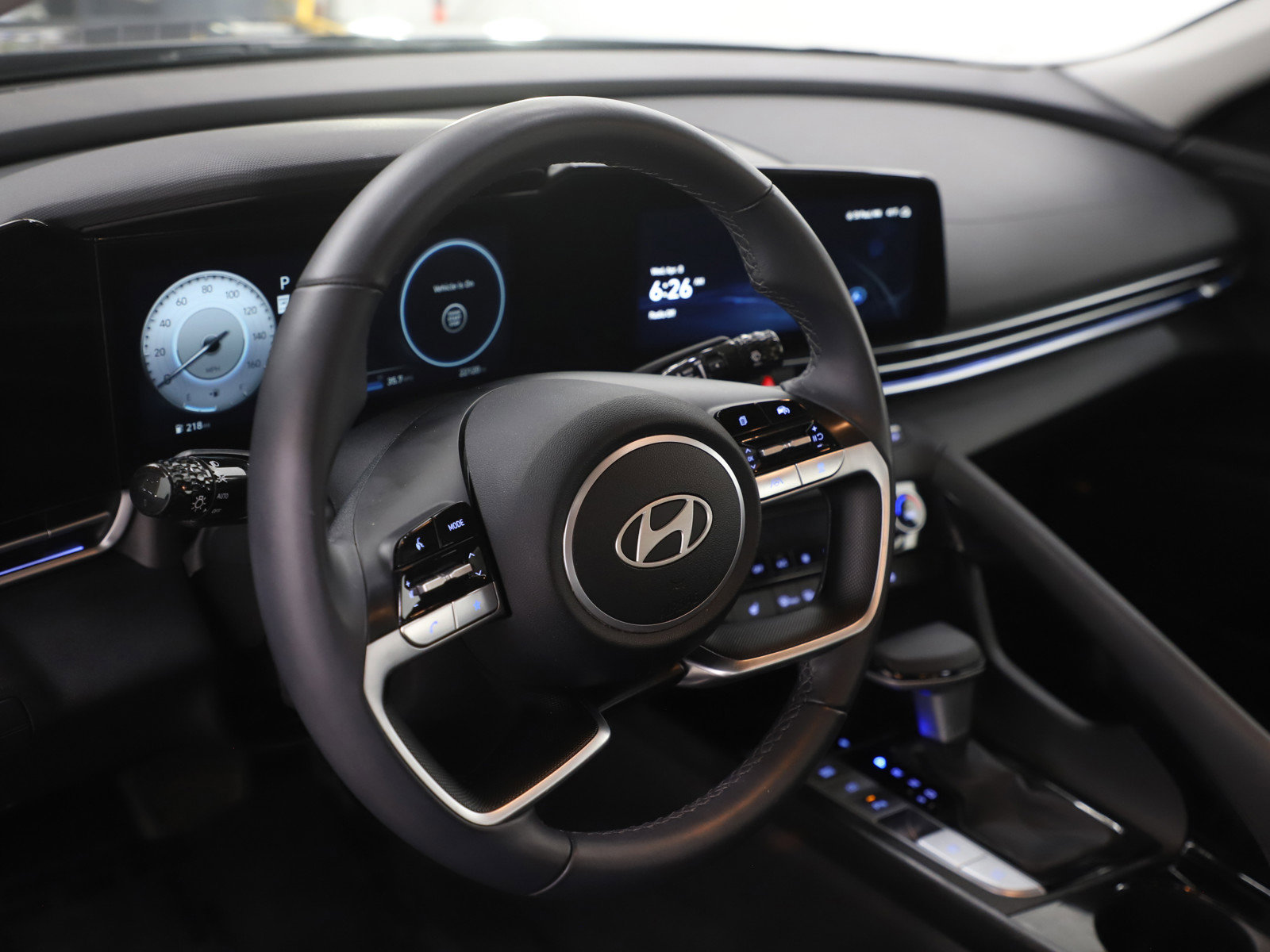 Used 2024 Hyundai Elantra Limited FWD image 19
