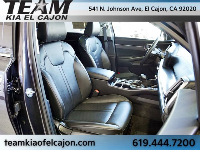 Certified 2025 Kia Sorento S w/ Panoramic Sunroof Package image 12