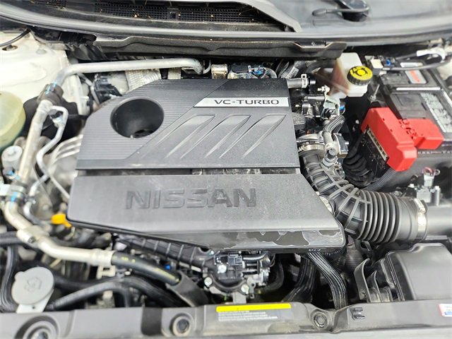 Used 2024 Nissan Rogue SV w/ SV Premium Package image 17
