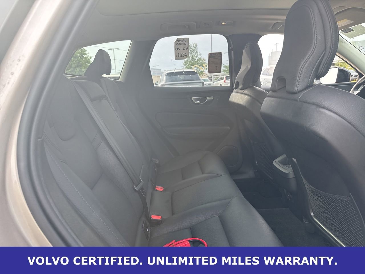 Certified 2025 Volvo XC60 B5 Plus image 12