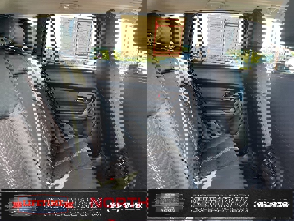 Used 2024 MAZDA CX-50 AWD 2.5 S w/ Premium Package image 24