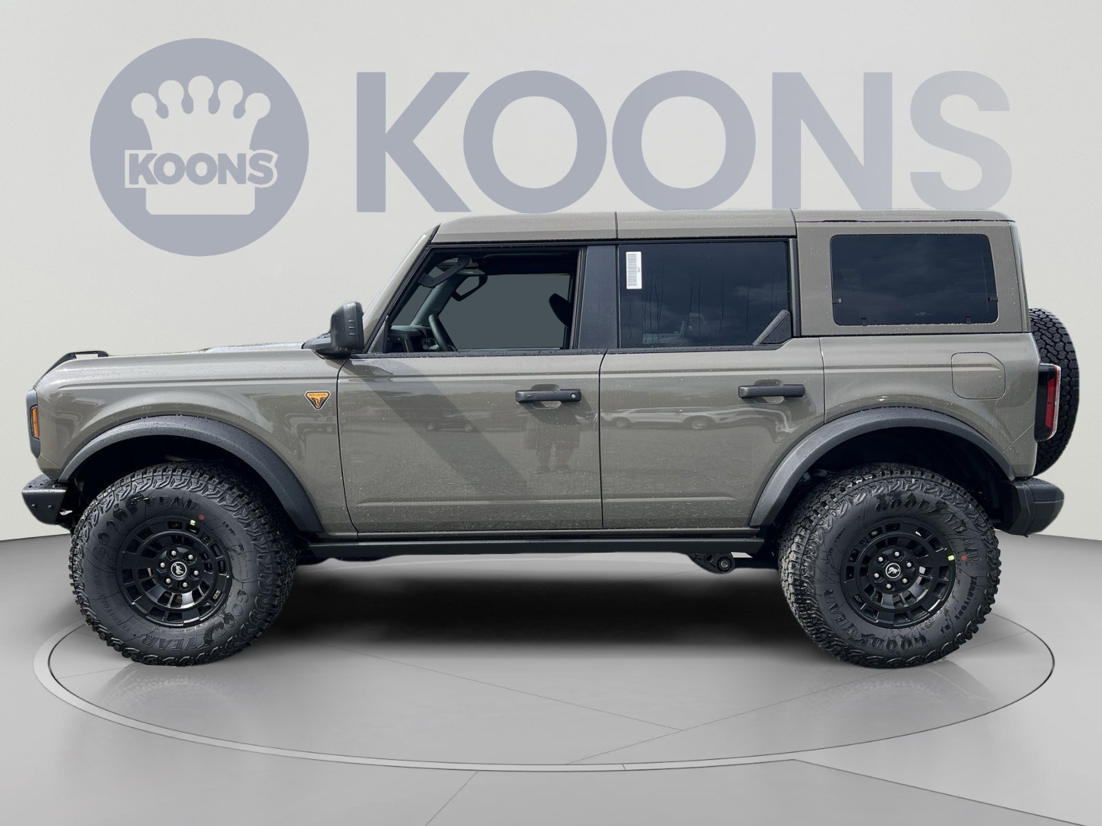 New 2026 Ford Bronco Badlands AWD/4WD image 2