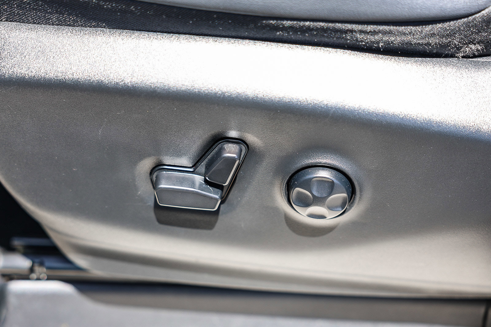 Used 2024 Chrysler Pacifica Select FWD image 12