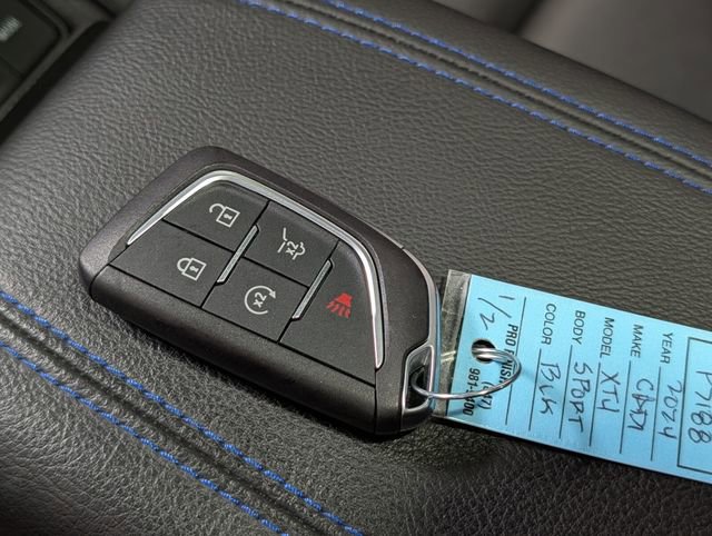 Used 2024 Cadillac XT4 Sport image 25