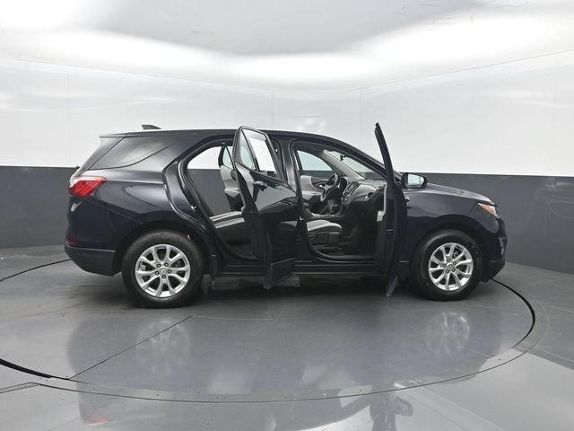 Used 2020 Chevrolet Equinox LS FWD image 37