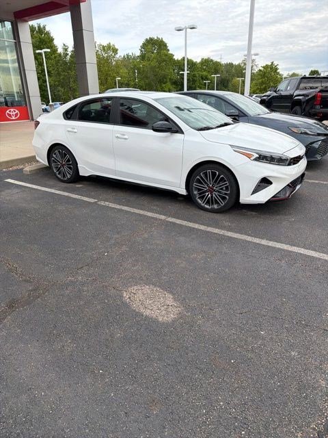 Used 2024 Kia Forte GT FWD image 2