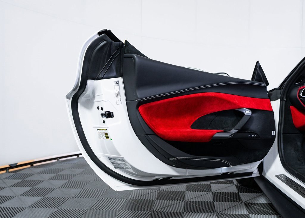 Certified 2025 Ferrari 296 GTS image 21