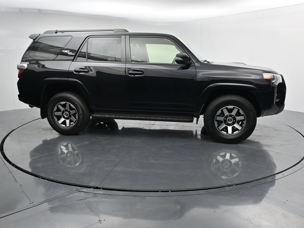Used 2023 Toyota 4Runner TRD Off-Road Premium AWD/4WD image 9