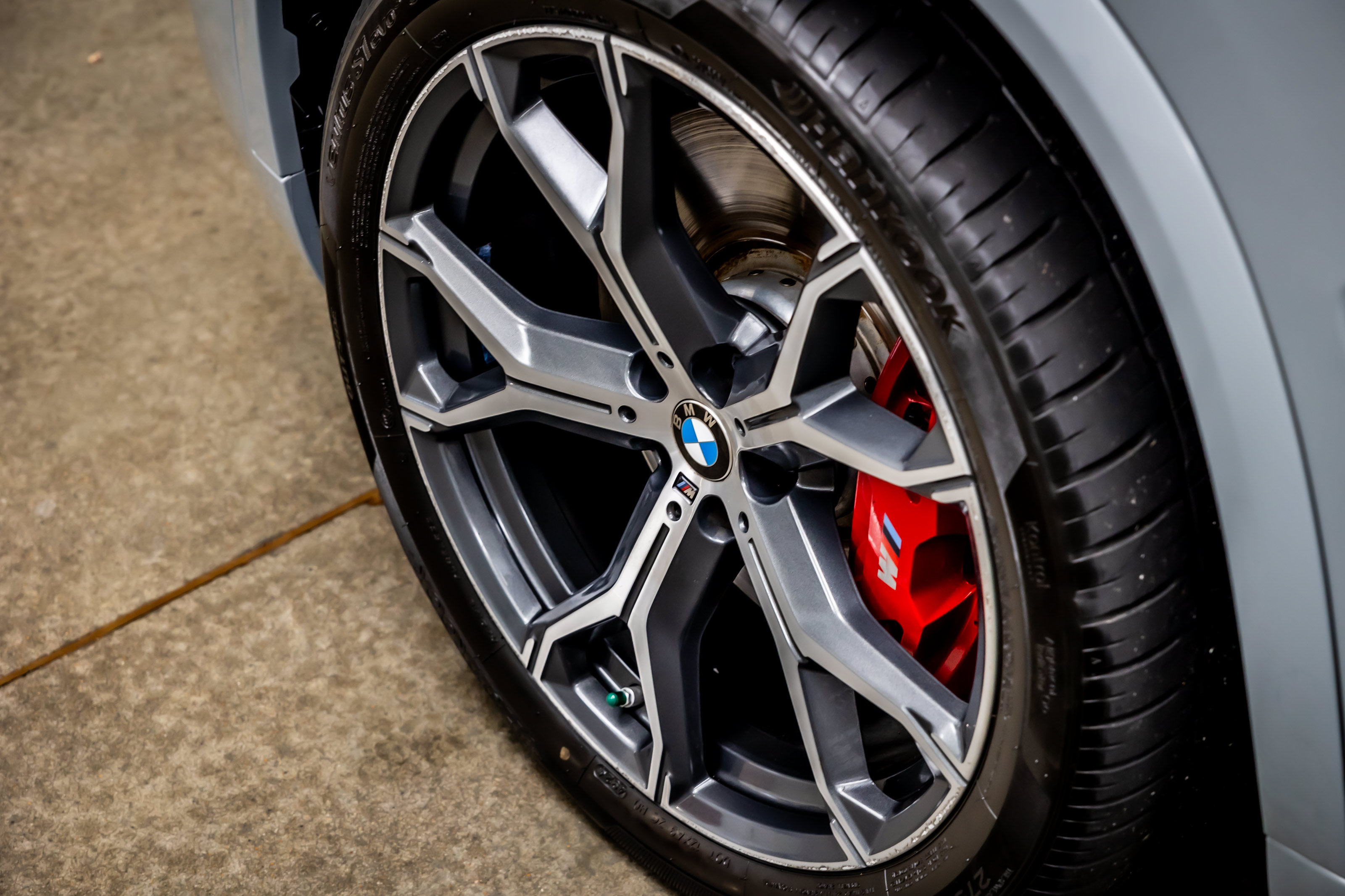 Used 2024 BMW X5 M60i AWD/4WD image 17
