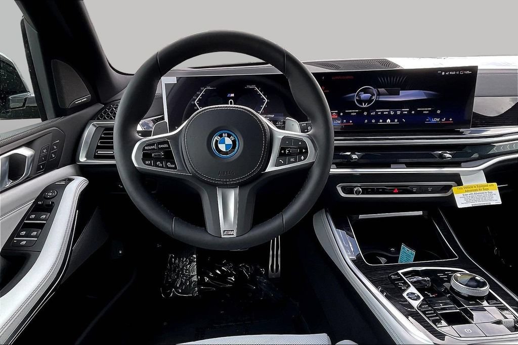 New 2026 BMW X5 xDrive50e w/ Executive Package AWD/4WD image 8
