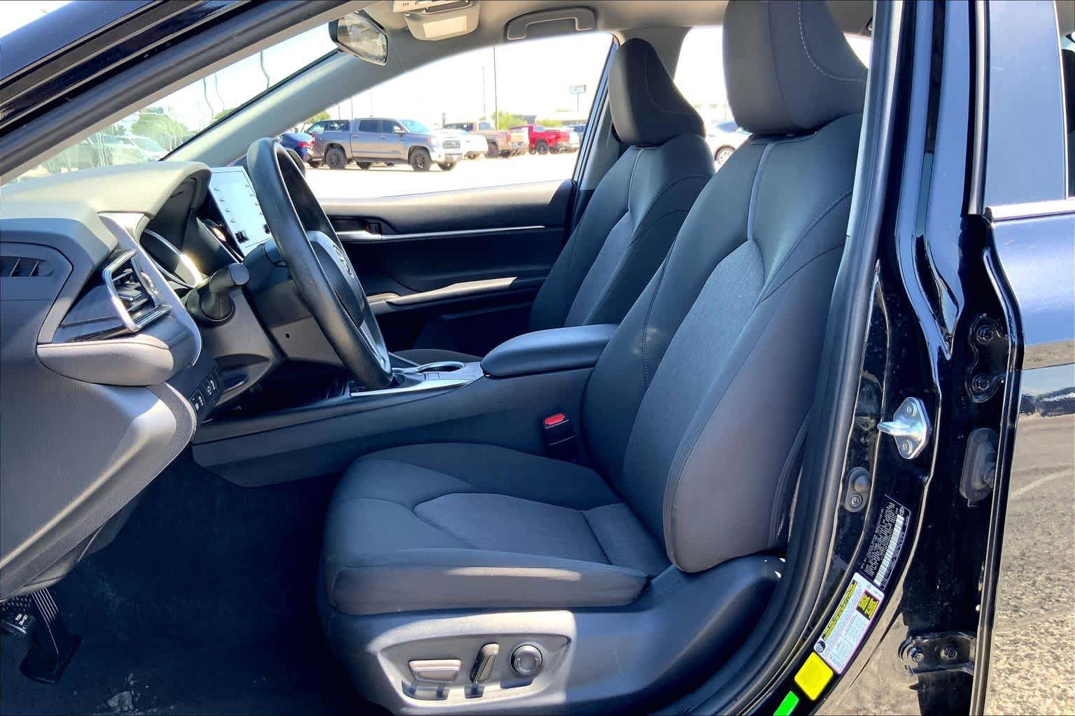 Used 2024 Toyota Camry LE FWD image 8