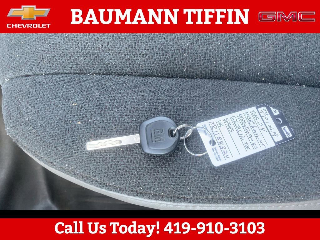 Used 2024 Chevrolet Express 2500 w/ Driver Convenience Package image 23