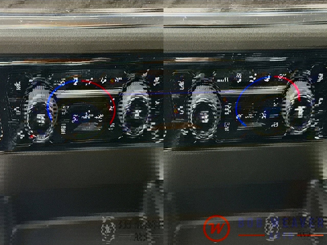 Used 2024 Chevrolet Silverado 2500 LTZ w/ LTZ Plus Package image 16