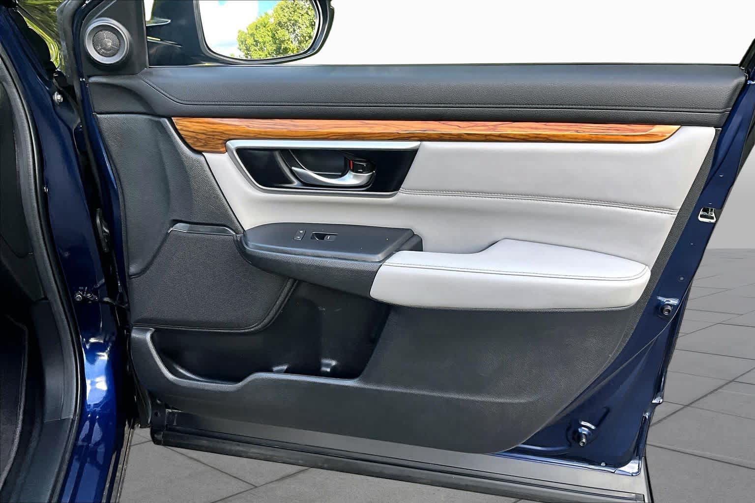 Used 2020 Honda CR-V EX-L image 22