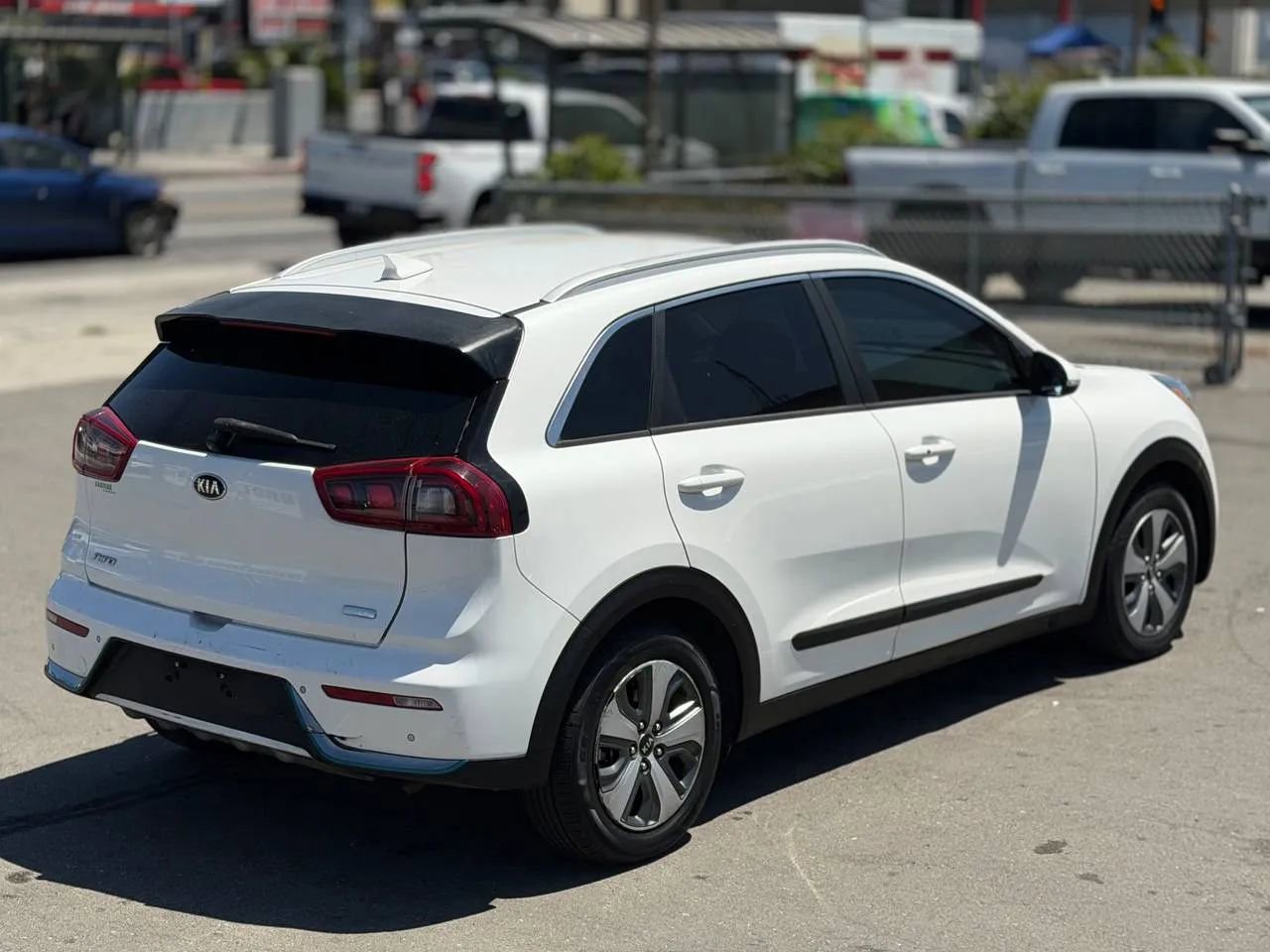 Used 2019 Kia Niro EX Premium w/ Sunroof Package FWD image 19