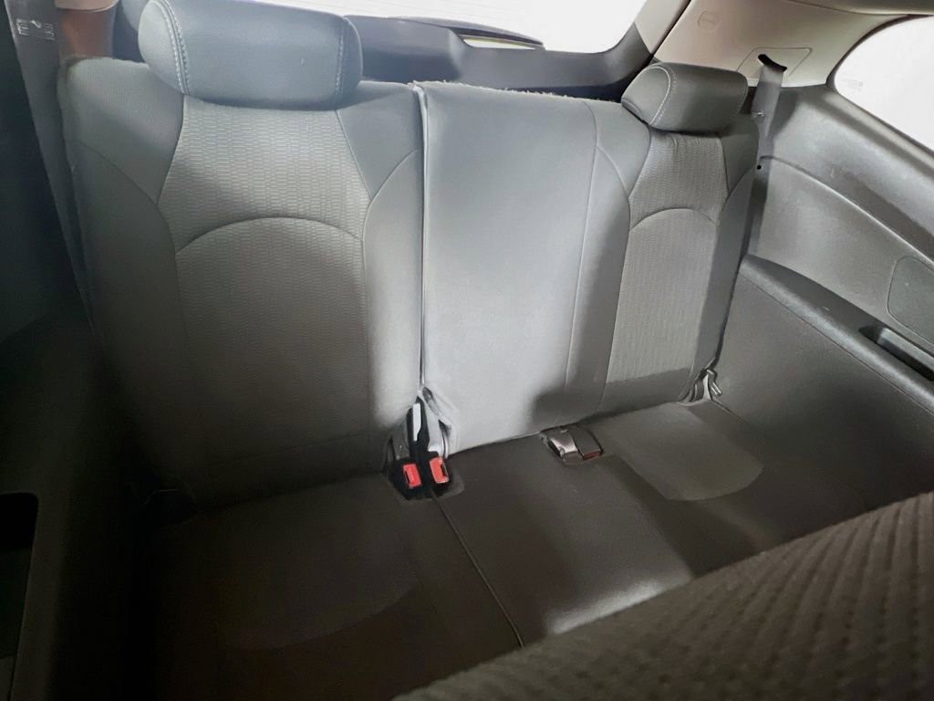 Used 2014 Chevrolet Traverse LT image 25