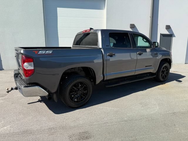 Used 2021 Toyota Tundra SR5 w/ SR5 Upgrade Package AWD/4WD image 8