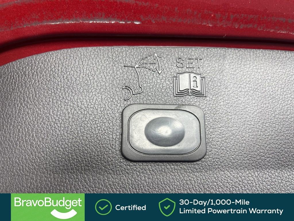 Used 2013 Ford Escape SEL image 25