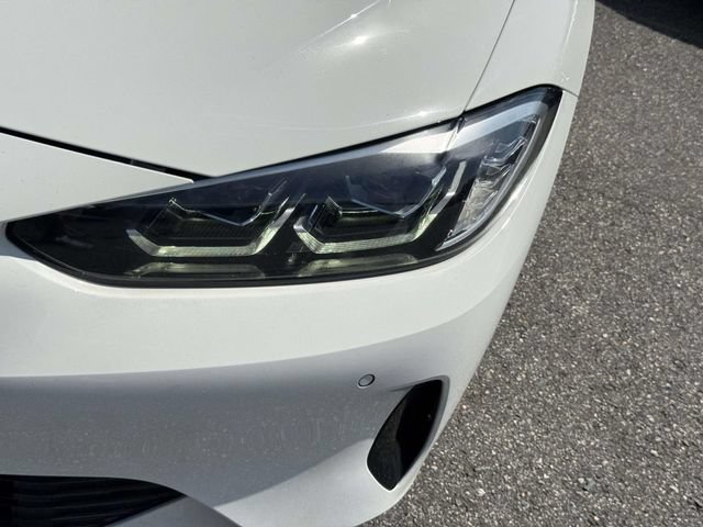 Used 2024 BMW 430i Convertible w/ Convenience Package RWD image 10