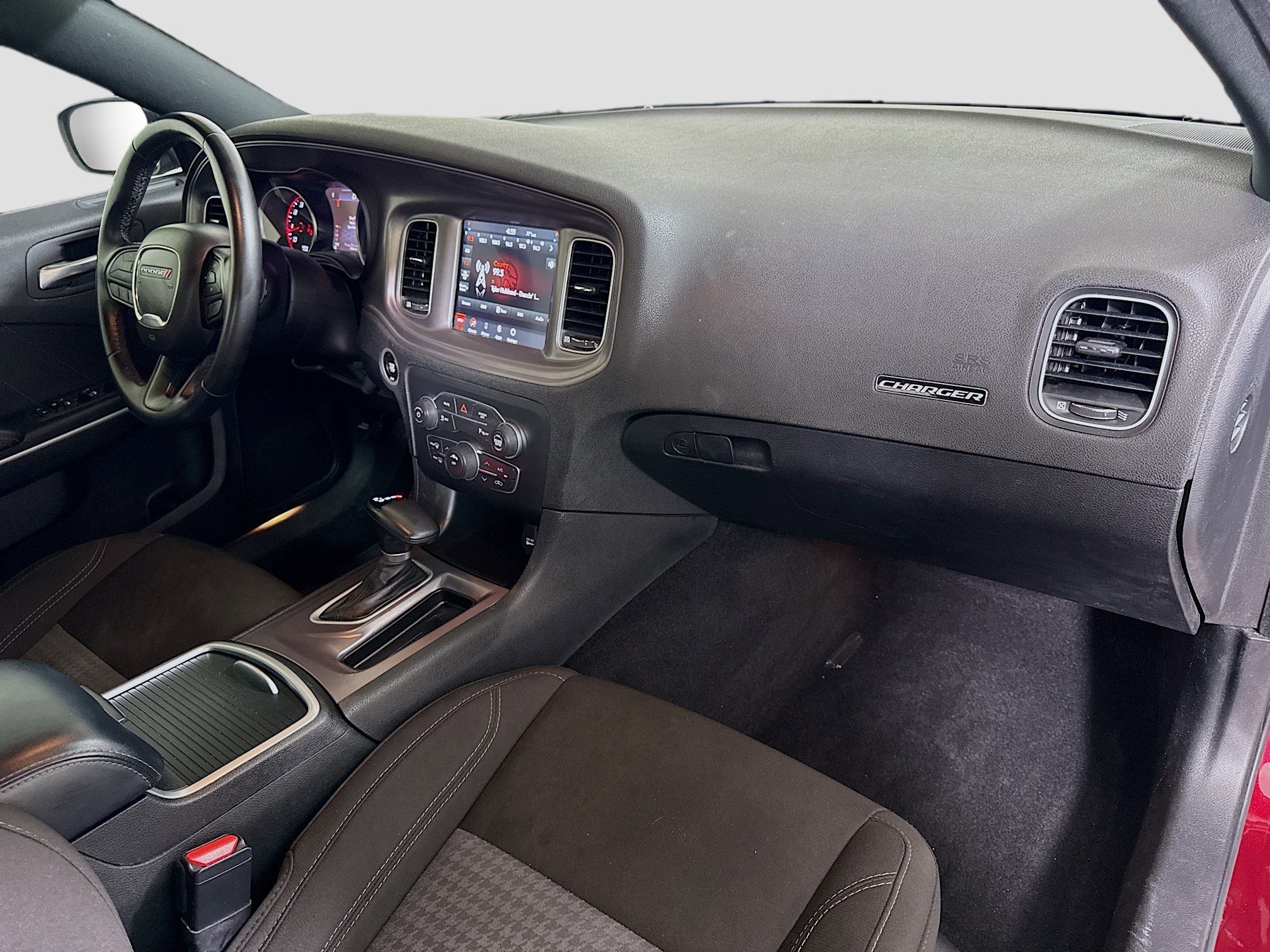 Used 2023 Dodge Charger SXT image 30