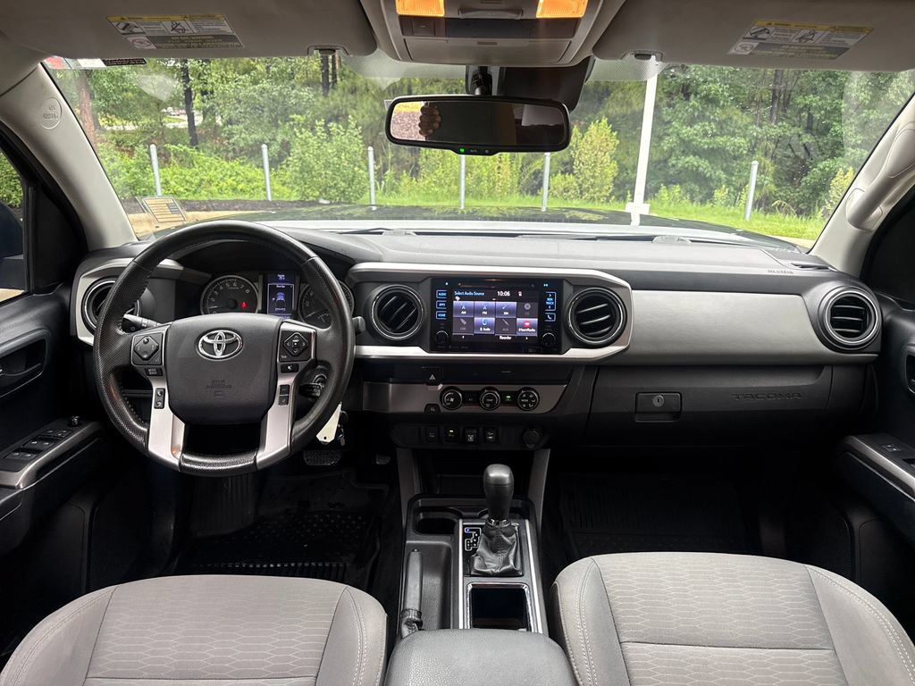 Used 2019 Toyota Tacoma SR5 RWD image 16