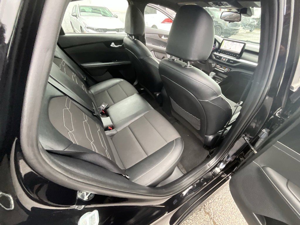 Used 2022 Kia Forte GT-Line w/ GT-Line Premium Package image 27
