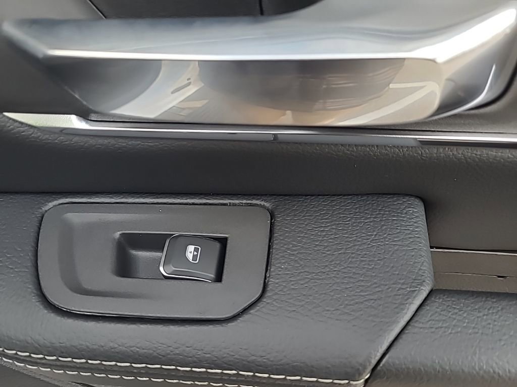 New 2026 RAM 1500 Laramie w/ Night Edition image 31