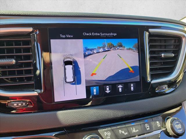 Used 2018 Chrysler Pacifica Touring-L Plus w/ Advanced Safetytec Group FWD image 24