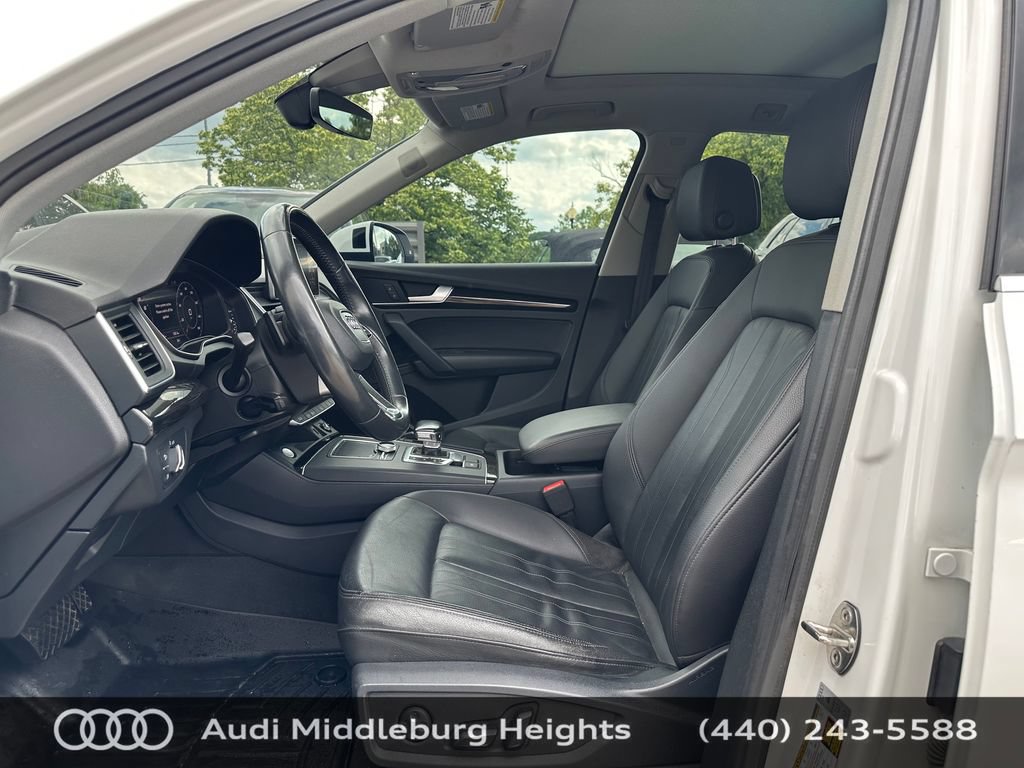 Used 2018 Audi Q5 2.0T Premium Plus w/ Premium Plus Package AWD/4WD image 12