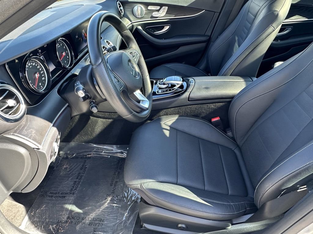 Used 2017 Mercedes-Benz E 300 image 10