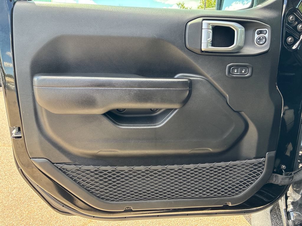 Used 2022 Jeep Gladiator Sport AWD/4WD image 29