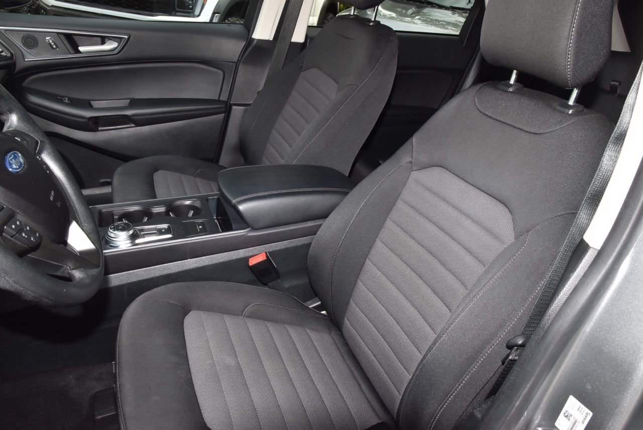 Certified 2023 Ford Edge SE w/ Black Appearance Package image 30